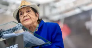 Labor activist Dolores Huerta says Trump “does not know history” with past comments on Mexican people