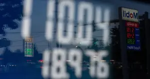 As Trump brags about U.S. oil and gas company profits, his stocks gained millions during Iran war